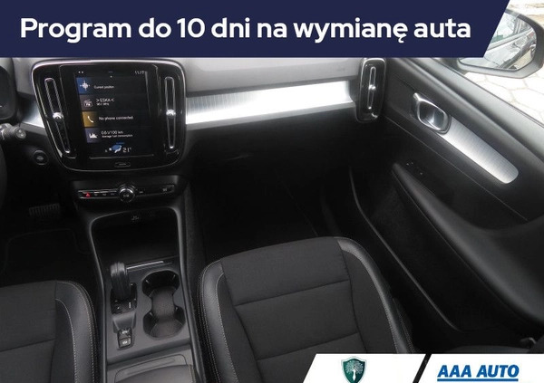 Volvo XC 40 cena 121001 przebieg: 99261, rok produkcji 2019 z Dzierzgoń małe 211